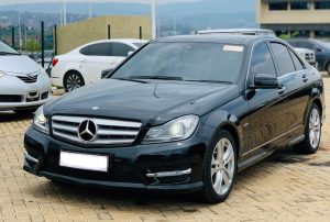 Mercedes-Benz c200 2010