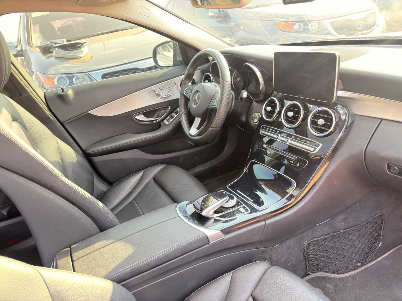 Mercedes Benz C200 2016